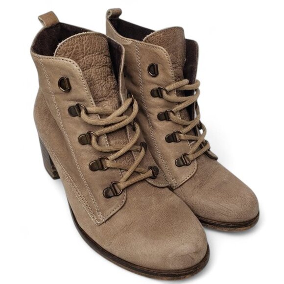 KG Kurt Geiger Booties Women's Distressed Leather Chunky Heeled Steam Punk 8.5 - Picture 1 of 11